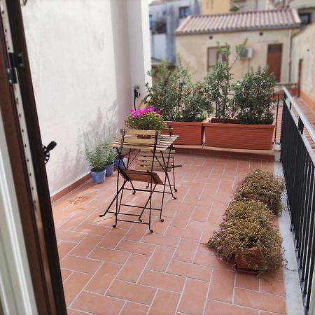 B&B Cala Peppa Palermo Luaran gambar